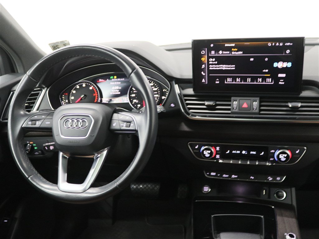 Used 2023 Audi Q5 2.0T Premium w/ Convenience Package AWD/4WD image 23