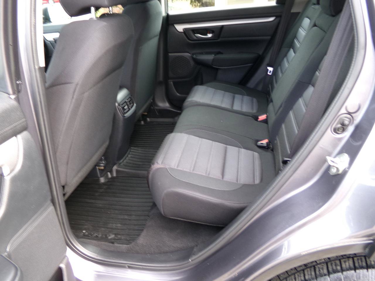 Used 2019 Honda CR-V LX image 17
