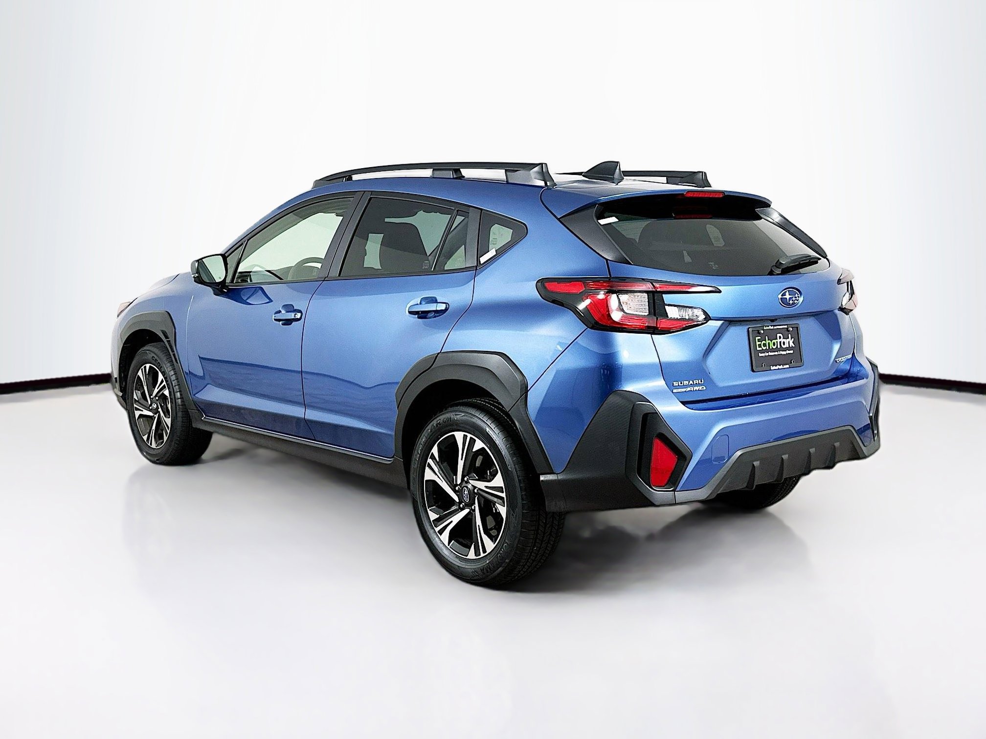 Used 2024 Subaru Crosstrek 2.0i Premium image 5