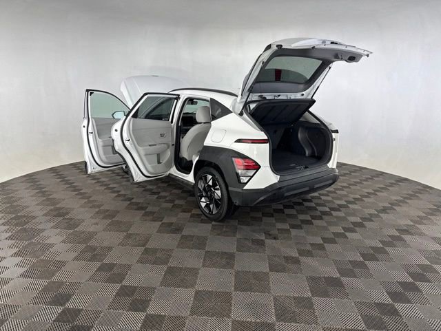 Used 2025 Hyundai Kona SEL FWD image 20