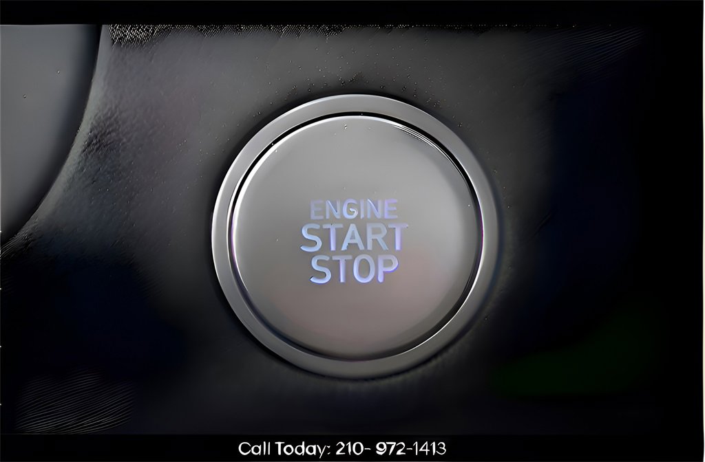 Used 2024 Hyundai Santa Cruz Limited image 31