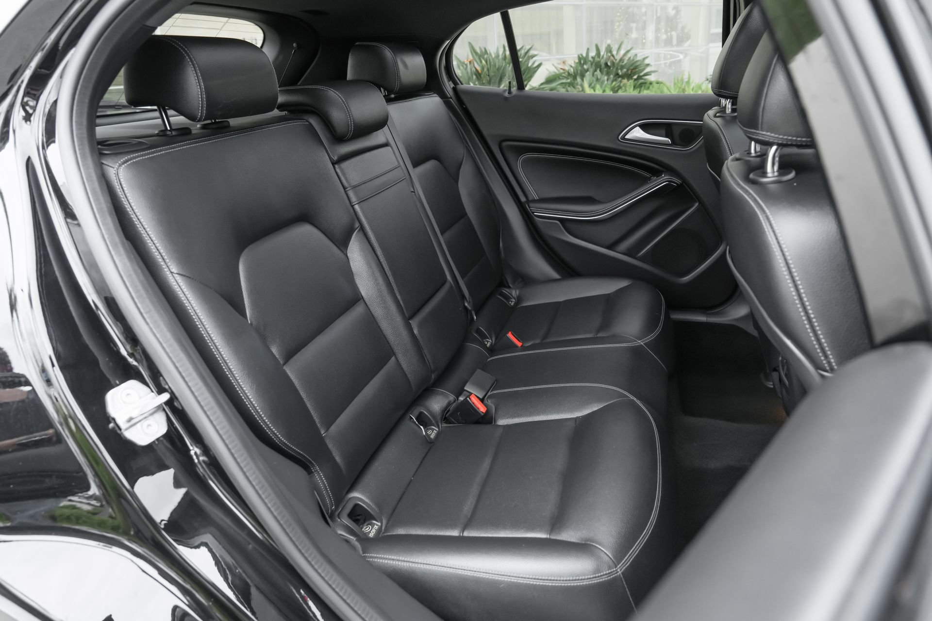 Used 2020 Mercedes-Benz GLA 250 4MATIC image 38