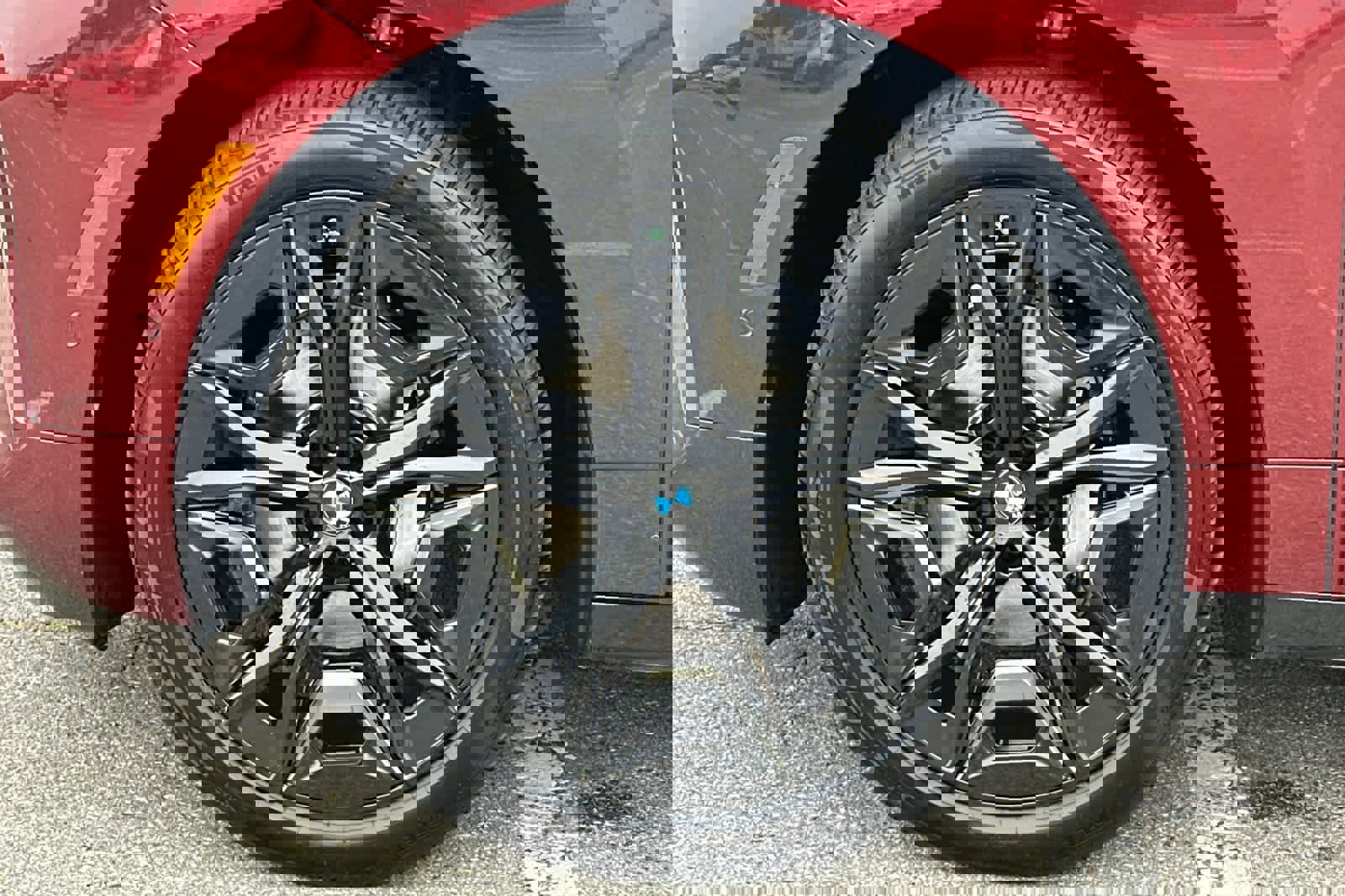 Used 2026 BMW iX xDrive45 w/ Executive Package image 32