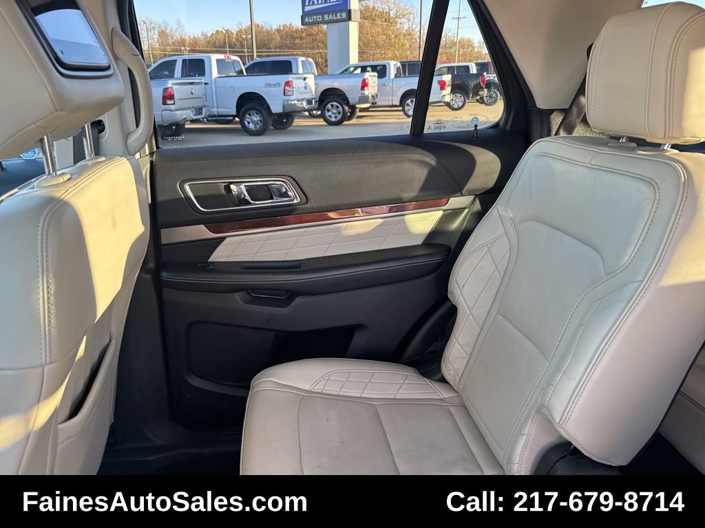 Used 2019 Ford Explorer Platinum image 45