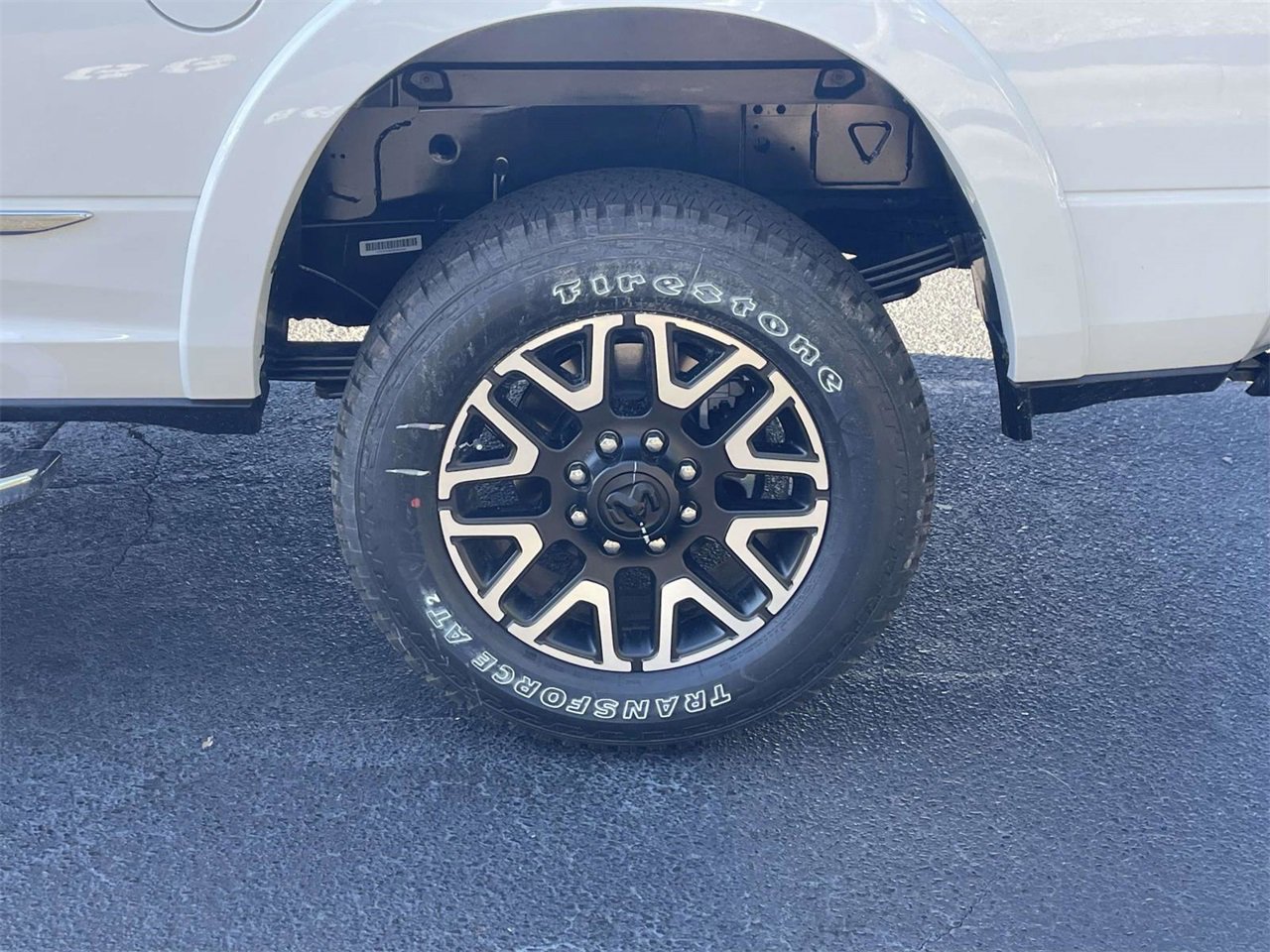 New 2026 RAM 3500 Limited image 33