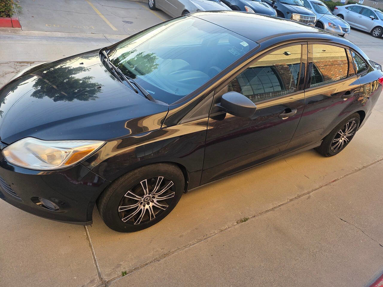 Used 2012 Ford Focus S FWD image 26