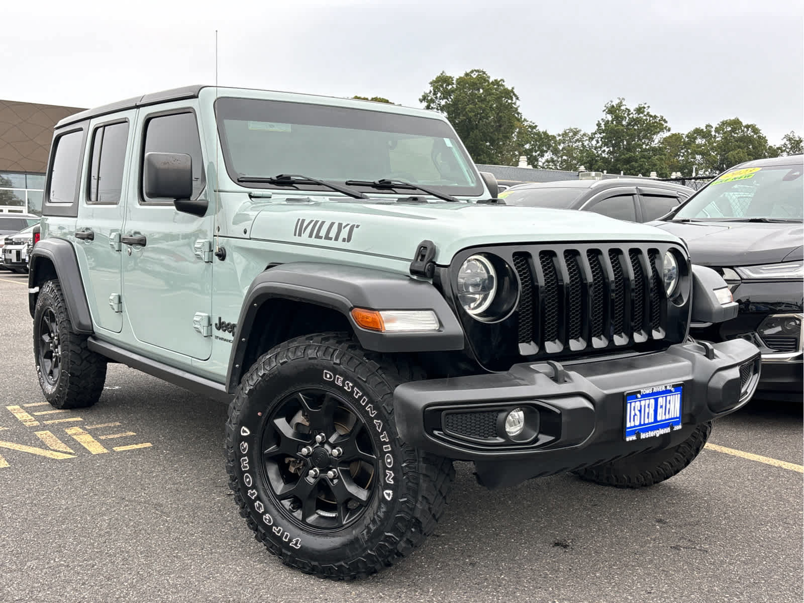 Used 2023 Jeep Wrangler Willys image 35