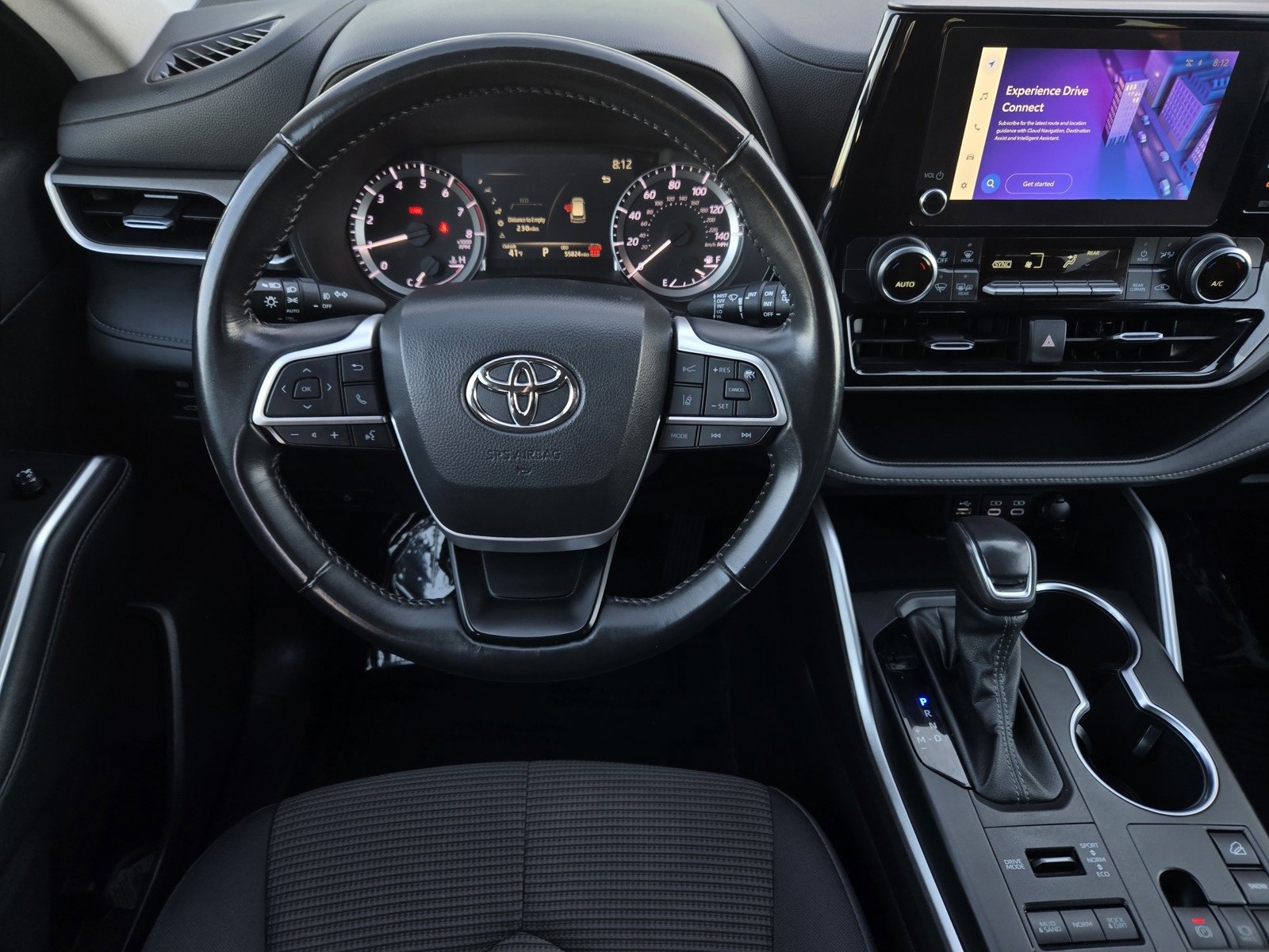 Certified 2024 Toyota Highlander LE image 12