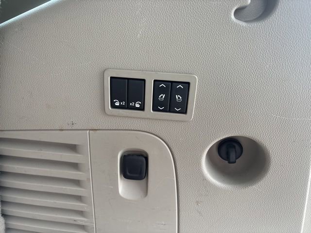 Used 2016 GMC Yukon Denali w/ Open Road Package image 8