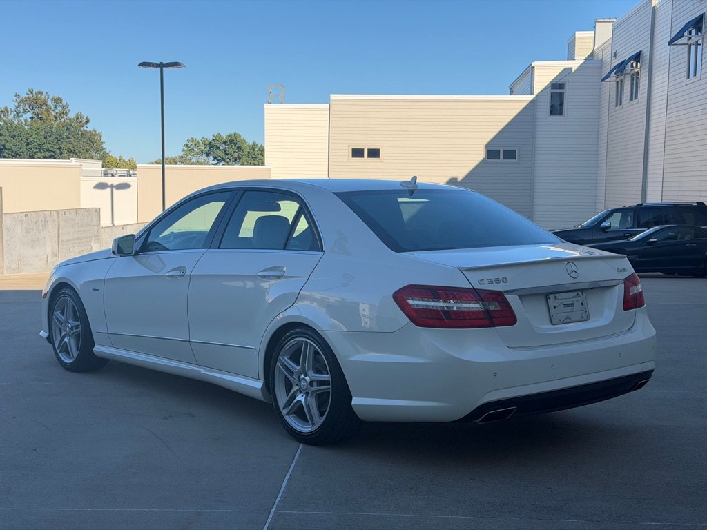 Used 2012 Mercedes-Benz E 350 4MATIC Sedan image 5