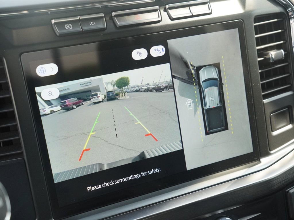 Used 2023 Ford F350 Lariat w/ FX4 Off-Road Package image 16