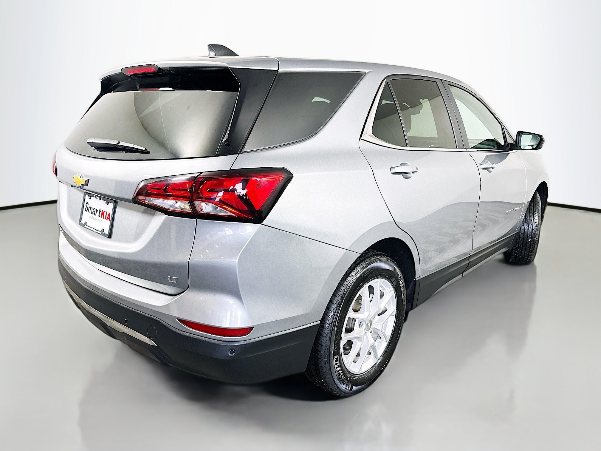 Used 2024 Chevrolet Equinox LT FWD image 7