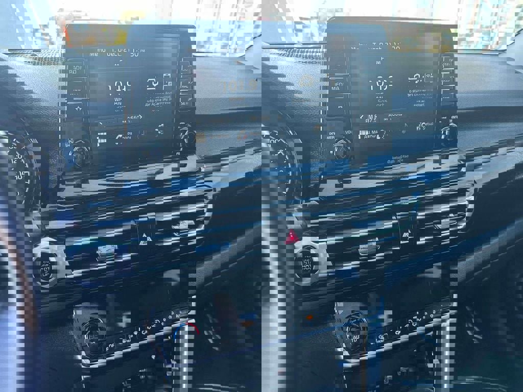 Used 2021 Kia Seltos EX image 30