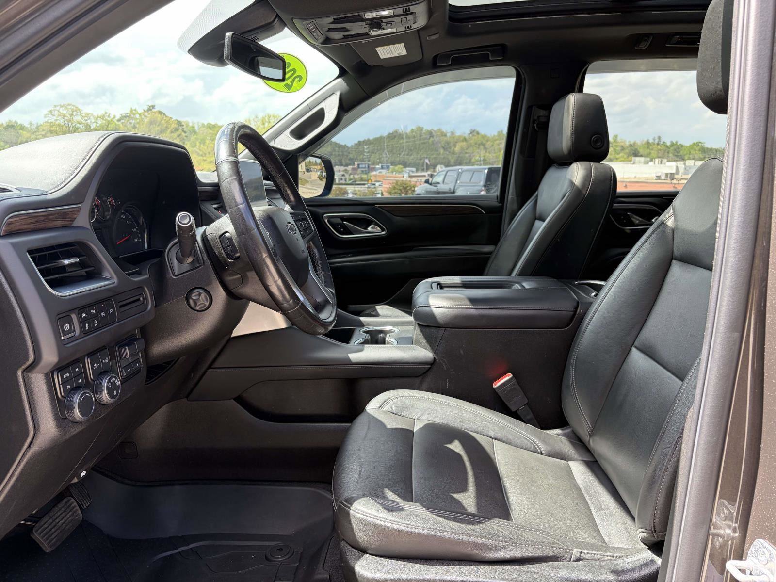 Used 2021 Chevrolet Tahoe Z71 w/ Z71 Signature Package image 4