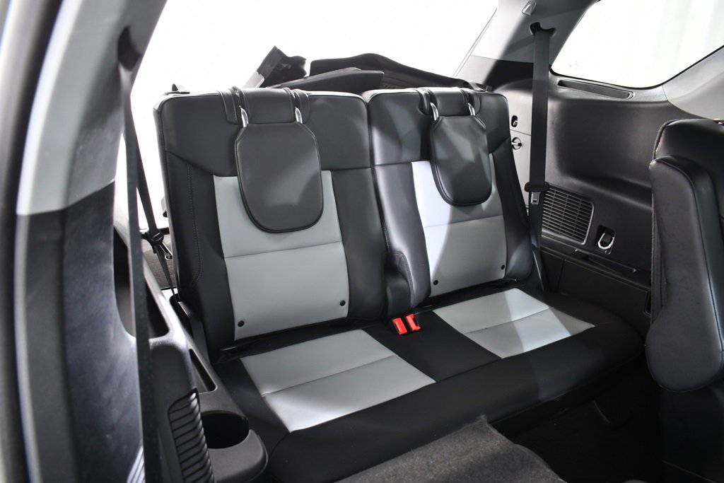 Used 2023 Ford Explorer XLT w/ Equipment Group 202A image 20