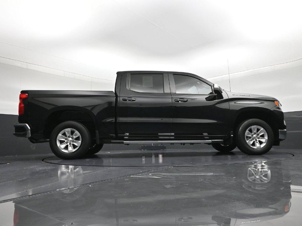 Used 2023 Chevrolet Silverado 1500 LT RWD image 28