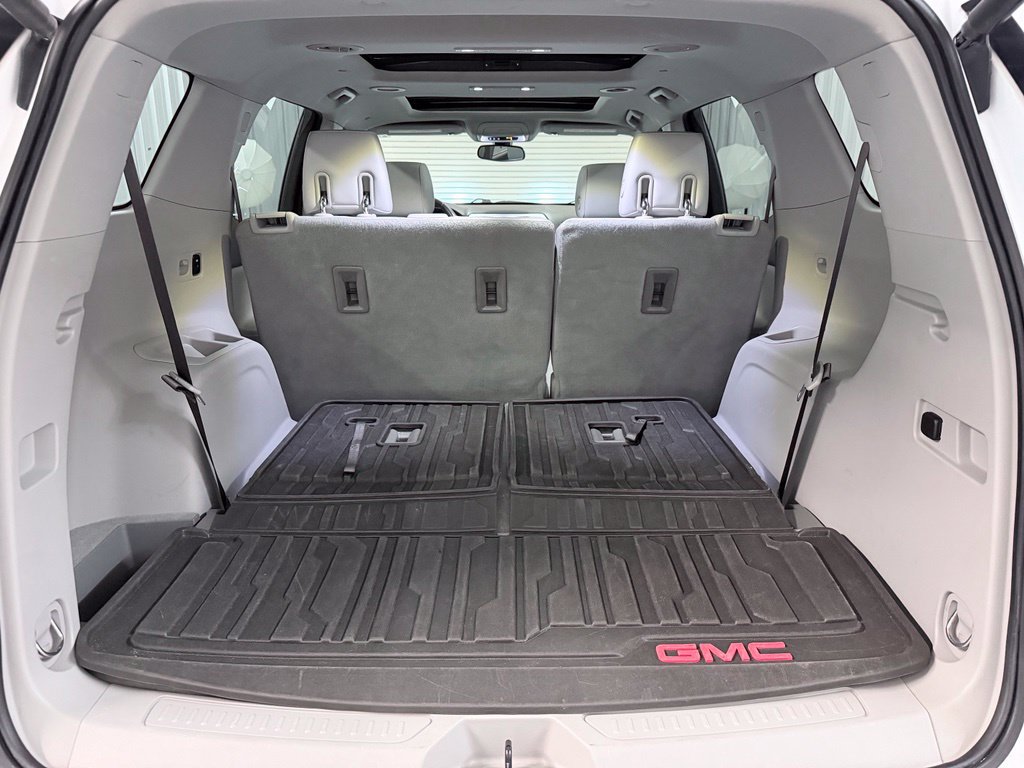 Used 2019 GMC Acadia SLT w/ LPO, Floor Liner Package FWD image 35