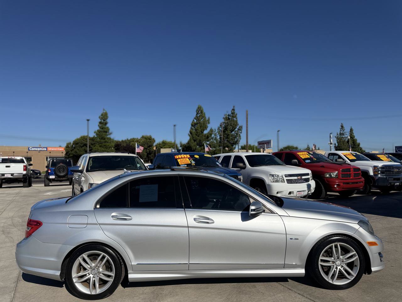 Used 2012 Mercedes-Benz C 250 Sedan image 2