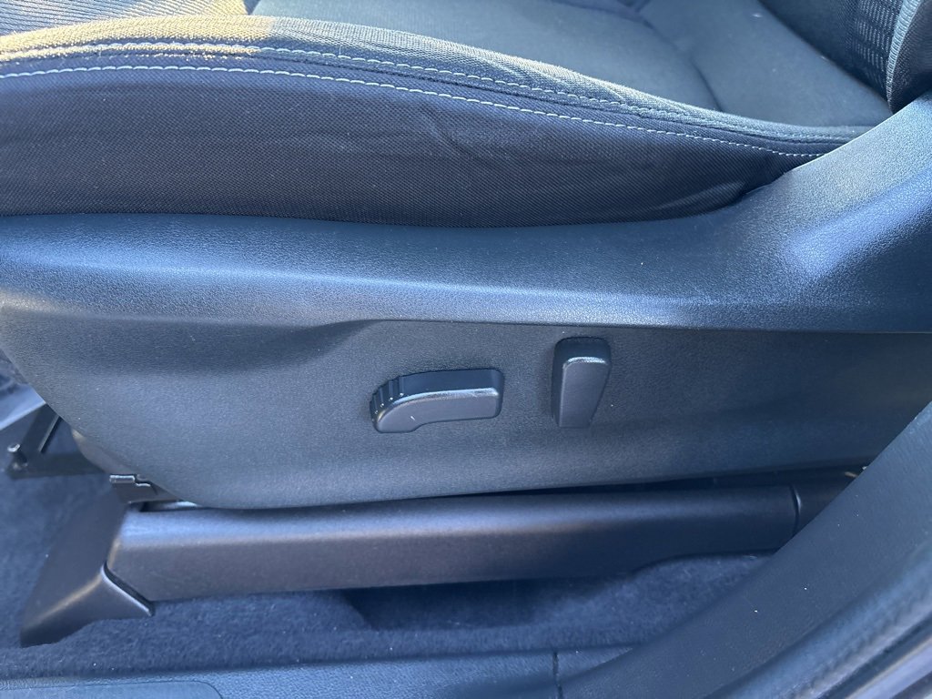 Certified 2022 Subaru Ascent Premium w/ Convenience Package image 22