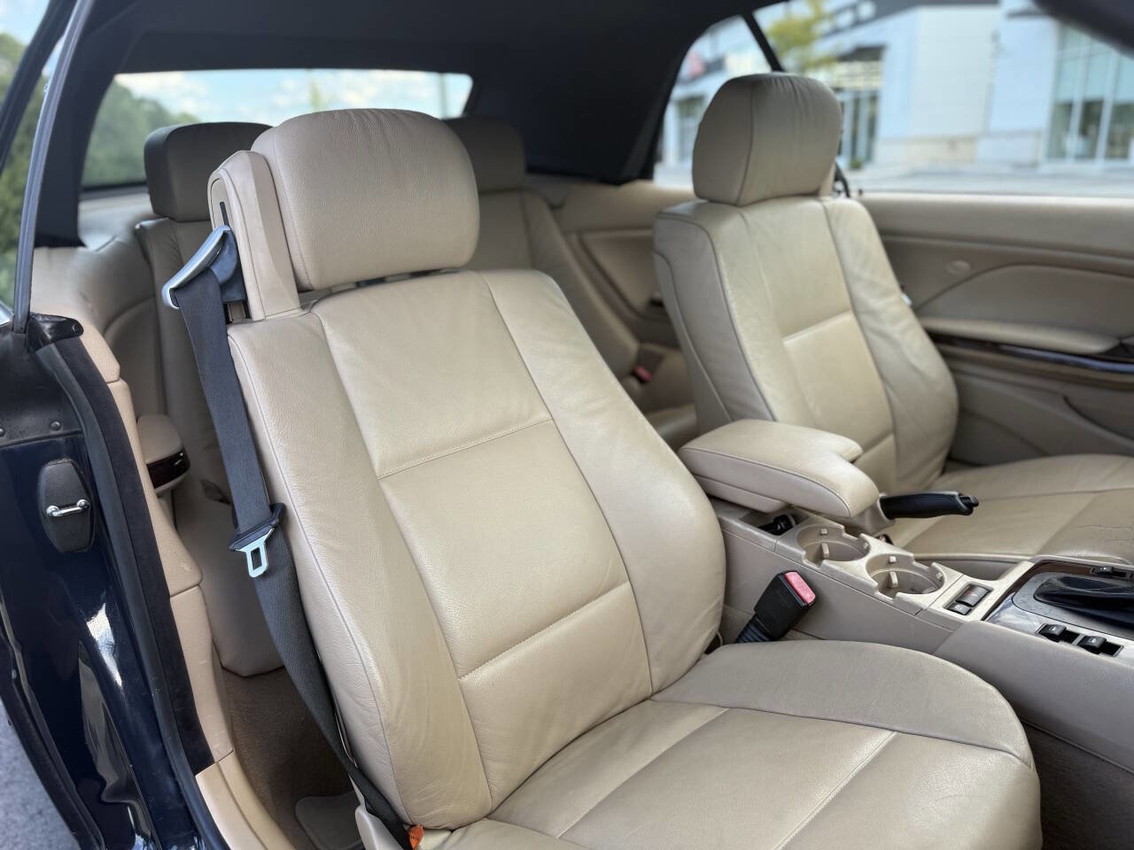 Used 2005 BMW 325Ci Convertible image 18