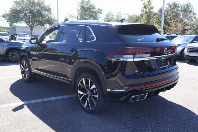 New 2026 Volkswagen Atlas Cross Sport SEL Premium R-Line image 5