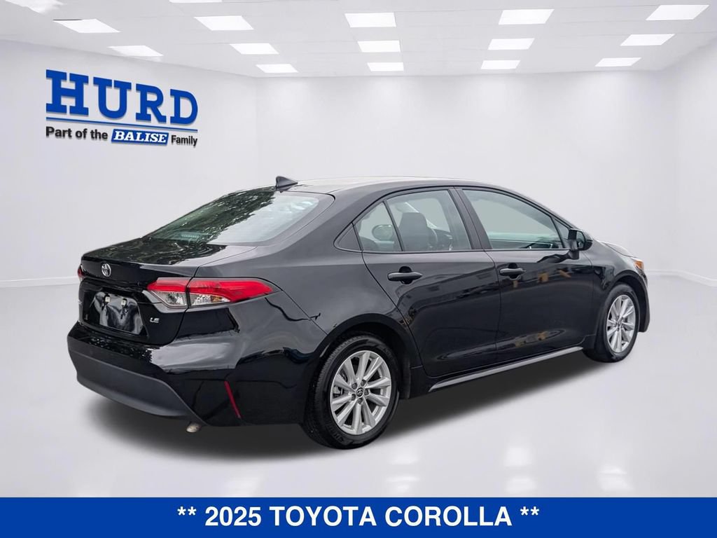 Used 2025 Toyota Corolla LE w/ LE Premium Package FWD image 3