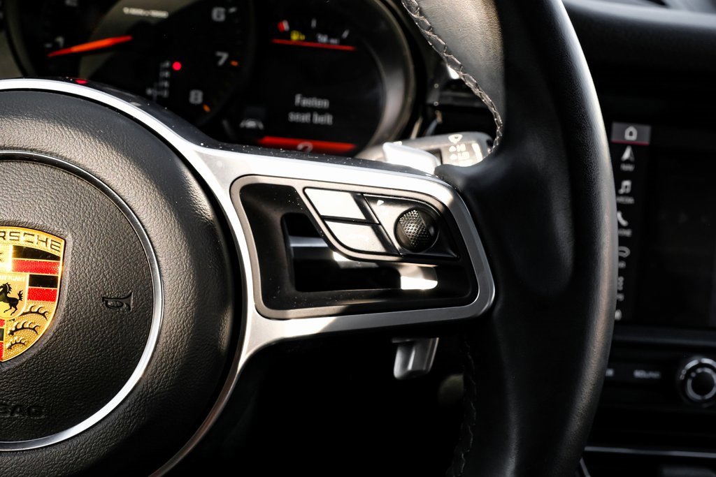 Used 2021 Porsche Macan image 19