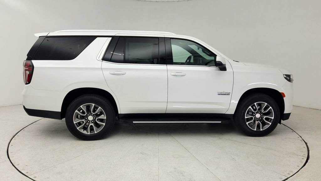 Used 2022 Chevrolet Tahoe LT w/ Luxury Package image 9