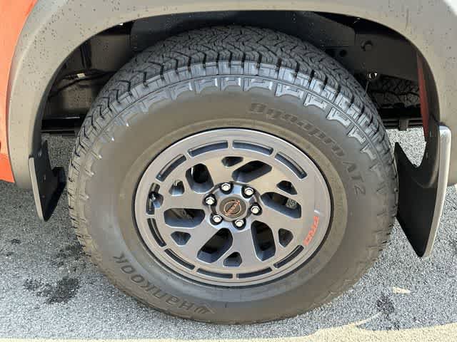 Used 2025 Nissan Frontier Pro-X RWD image 5