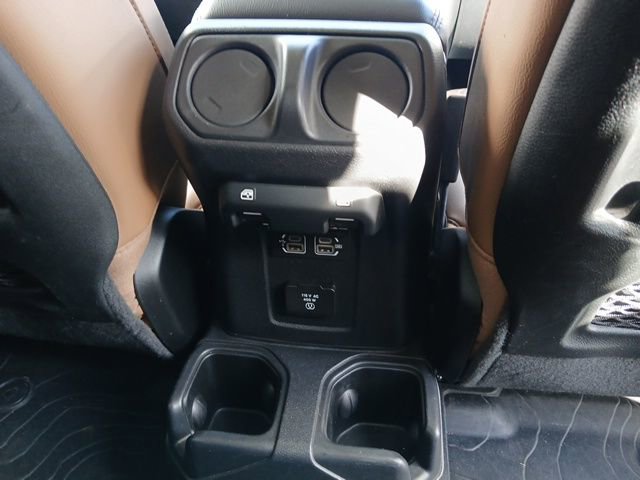 Used 2020 Jeep Gladiator Rubicon image 32