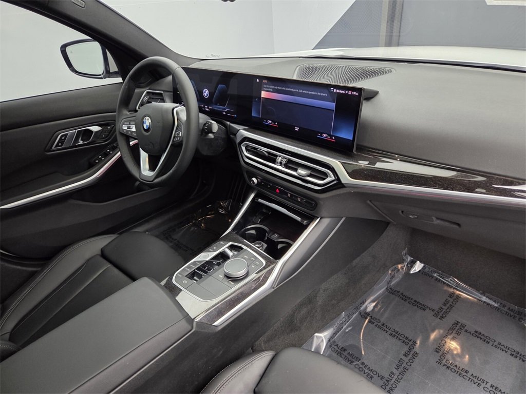 Used 2023 BMW 330i Sedan w/ Driving Assistance Package image 15