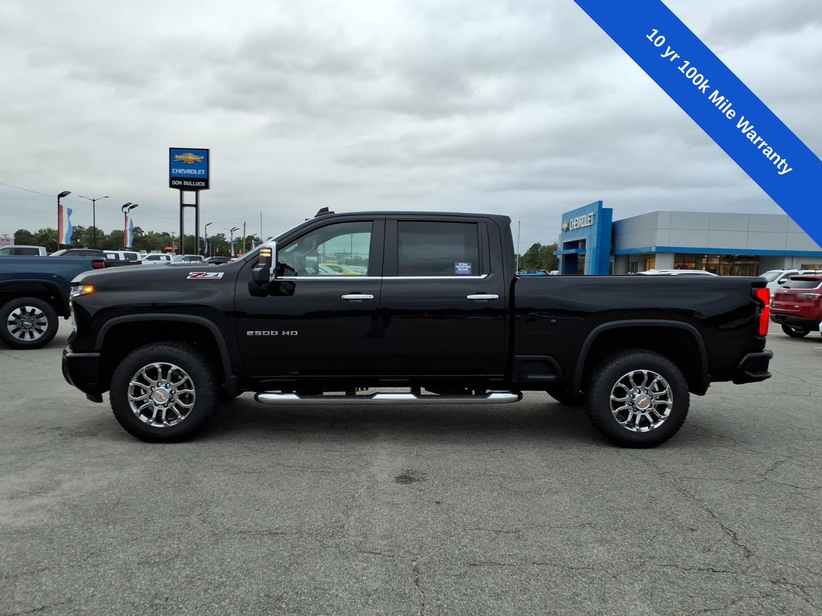 New 2026 Chevrolet Silverado 2500 LT w/ Z71 Chrome Sport Edition AWD/4WD image 2