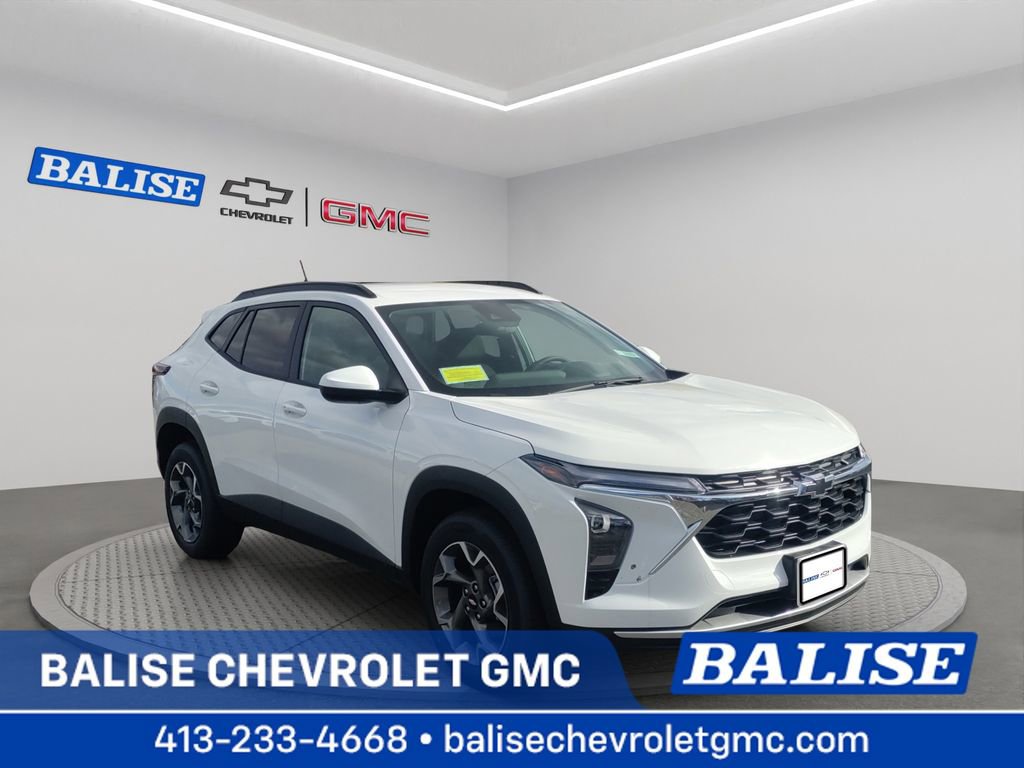 New 2025 Chevrolet Trax LT w/ Driver Confidence Package
