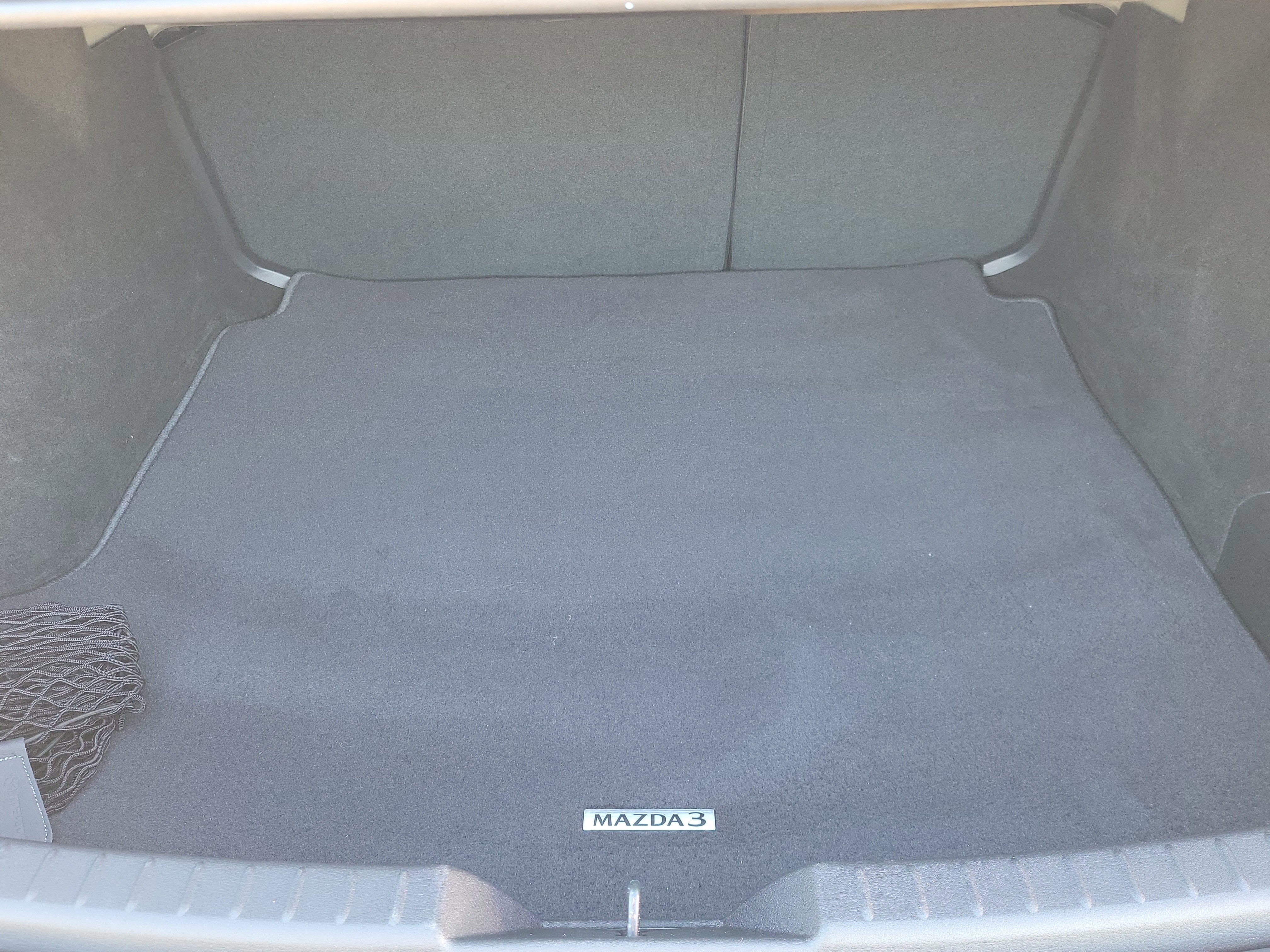 Used 2022 MAZDA MAZDA3 s image 24