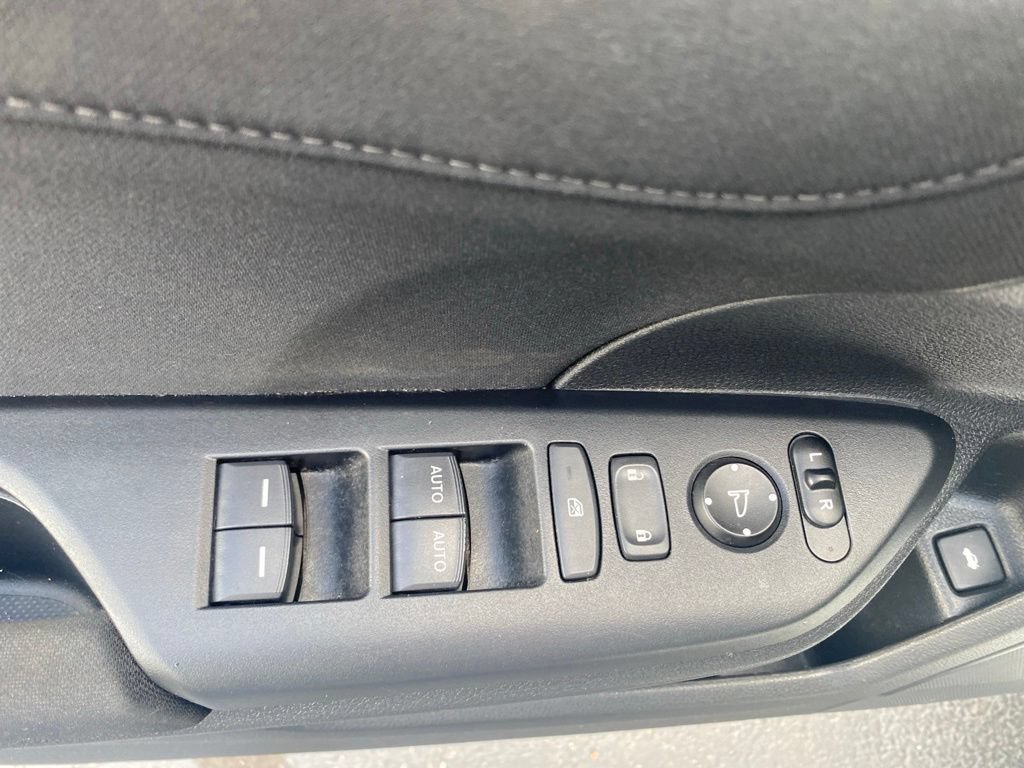 Used 2018 Honda Civic EX image 16