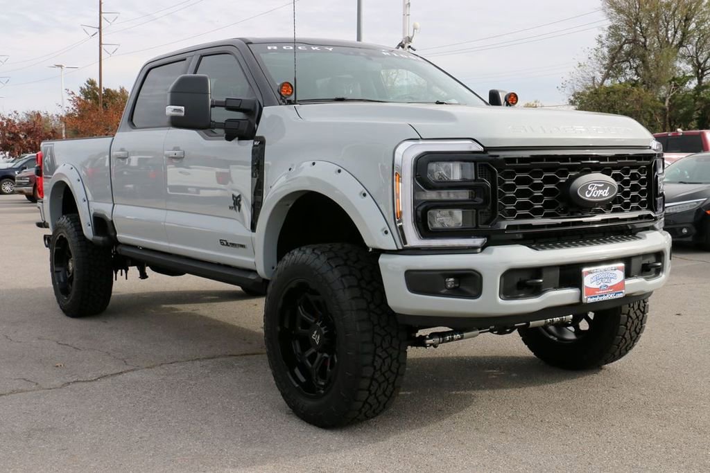 New 2026 Ford F250 XLT w/ XLT Premium Package image 4