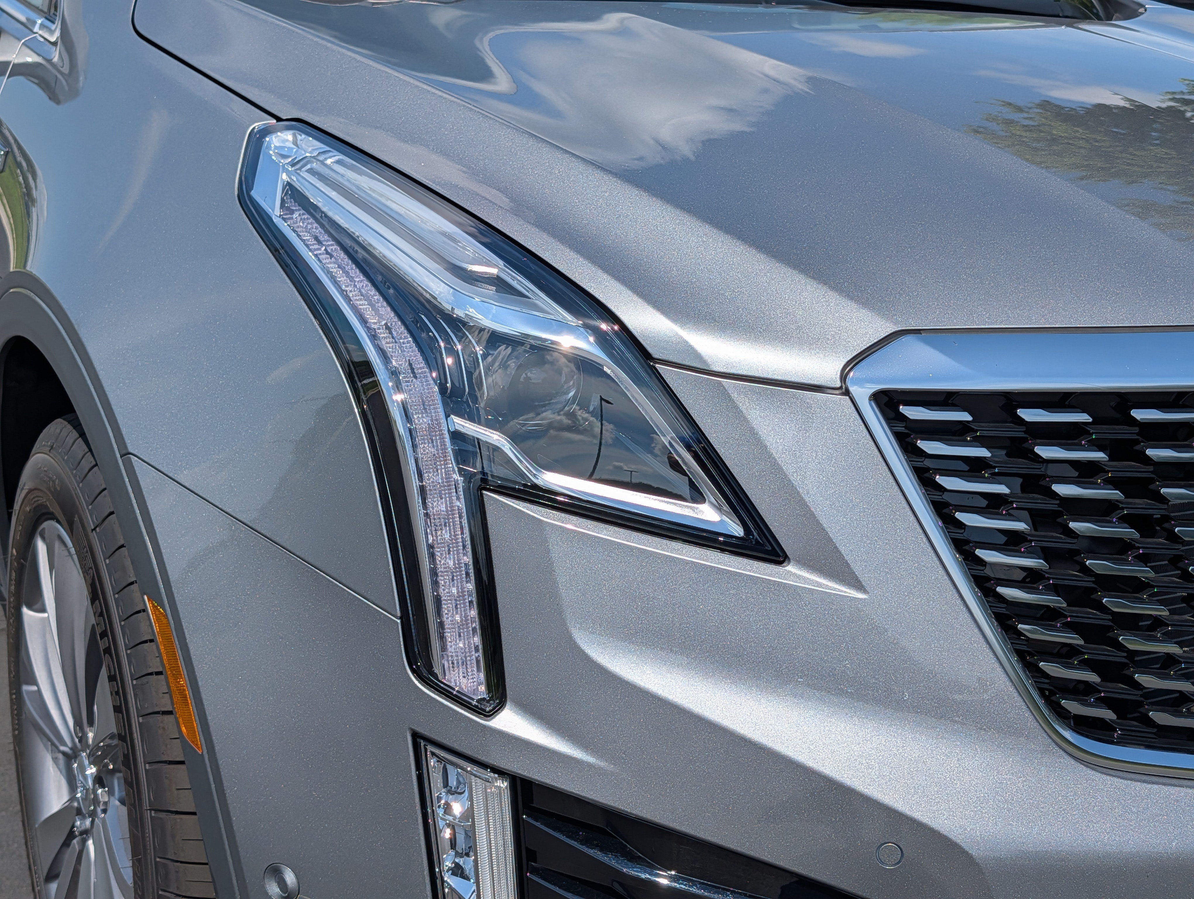 New 2026 Cadillac XT5 Premium Luxury w/ Driver Assist Package AWD/4WD image 7