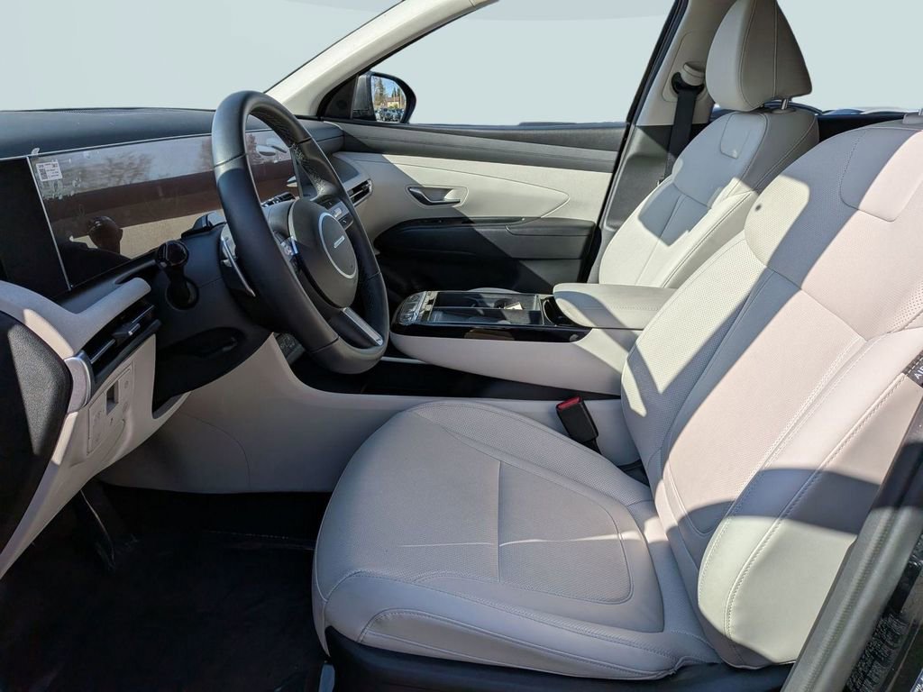 Certified 2025 Hyundai Tucson SEL AWD/4WD image 14