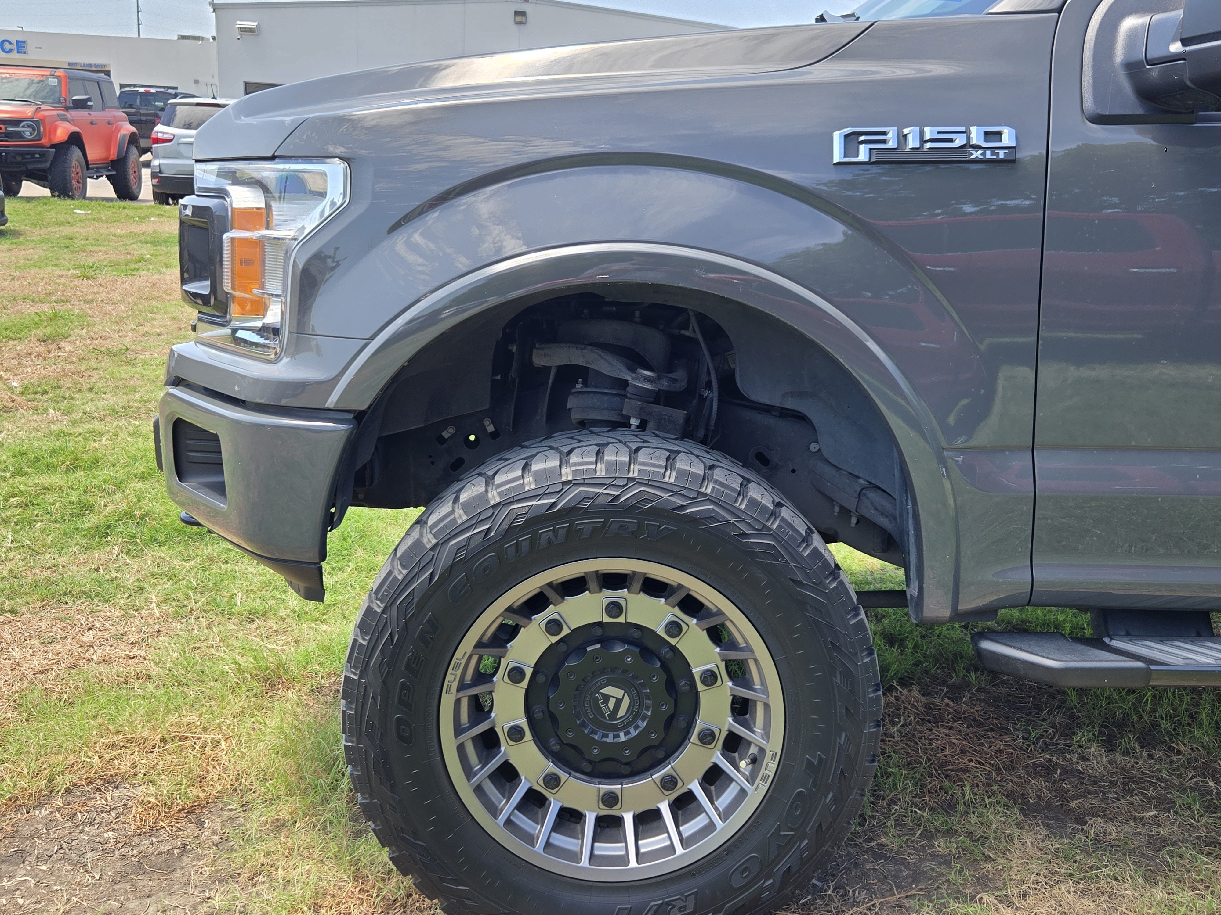 Used 2020 Ford F150 XLT w/ Equipment Group 302A Luxury AWD/4WD image 8