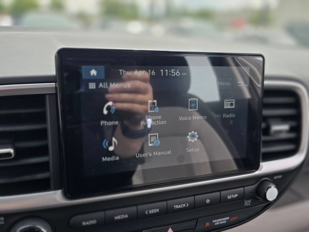 New 2026 Hyundai Venue SEL FWD image 29