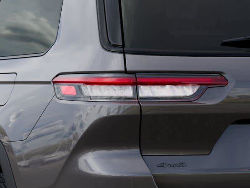 New 2025 Jeep Grand Cherokee L Altitude image 85