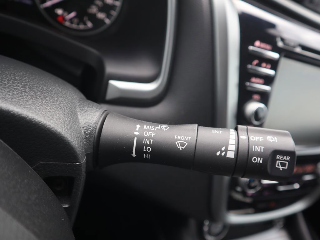 Used 2024 Nissan Murano SV w/ SV Midnight Edition Package image 19