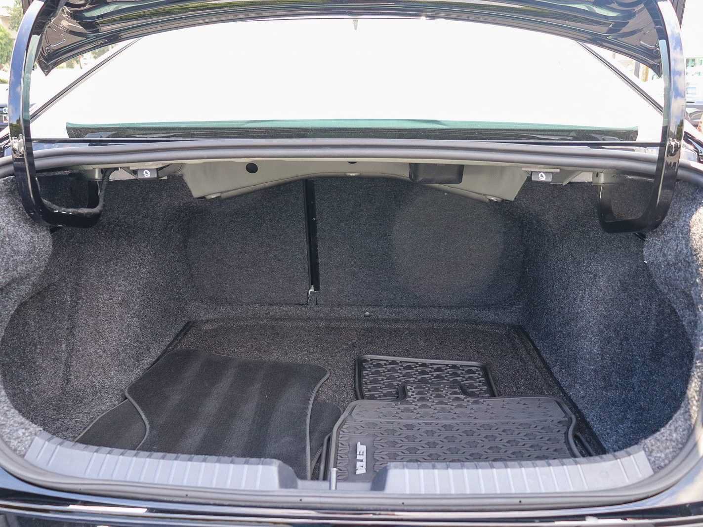 Used 2019 Volkswagen Jetta SE FWD image 27