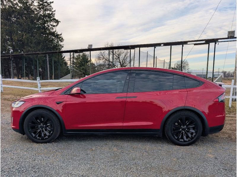 Used 2017 Tesla Model X 100D image 4