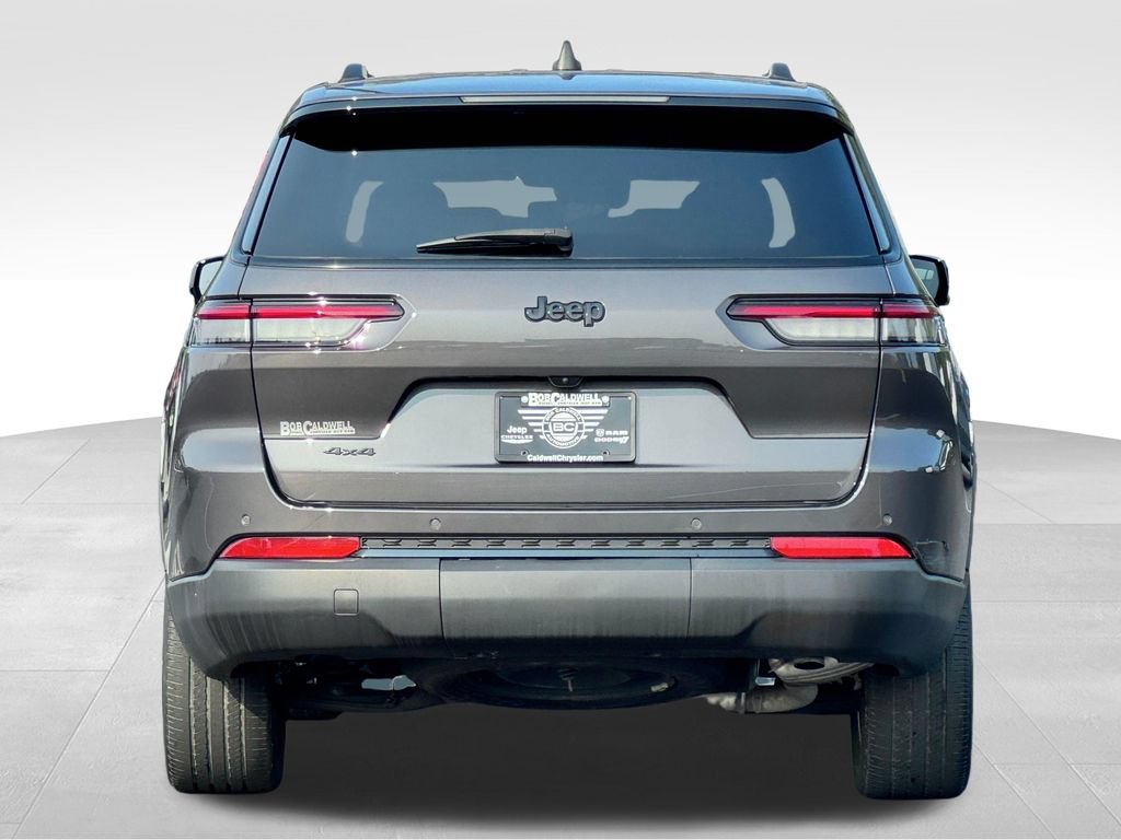 Used 2023 Jeep Grand Cherokee L Laredo AWD/4WD image 6