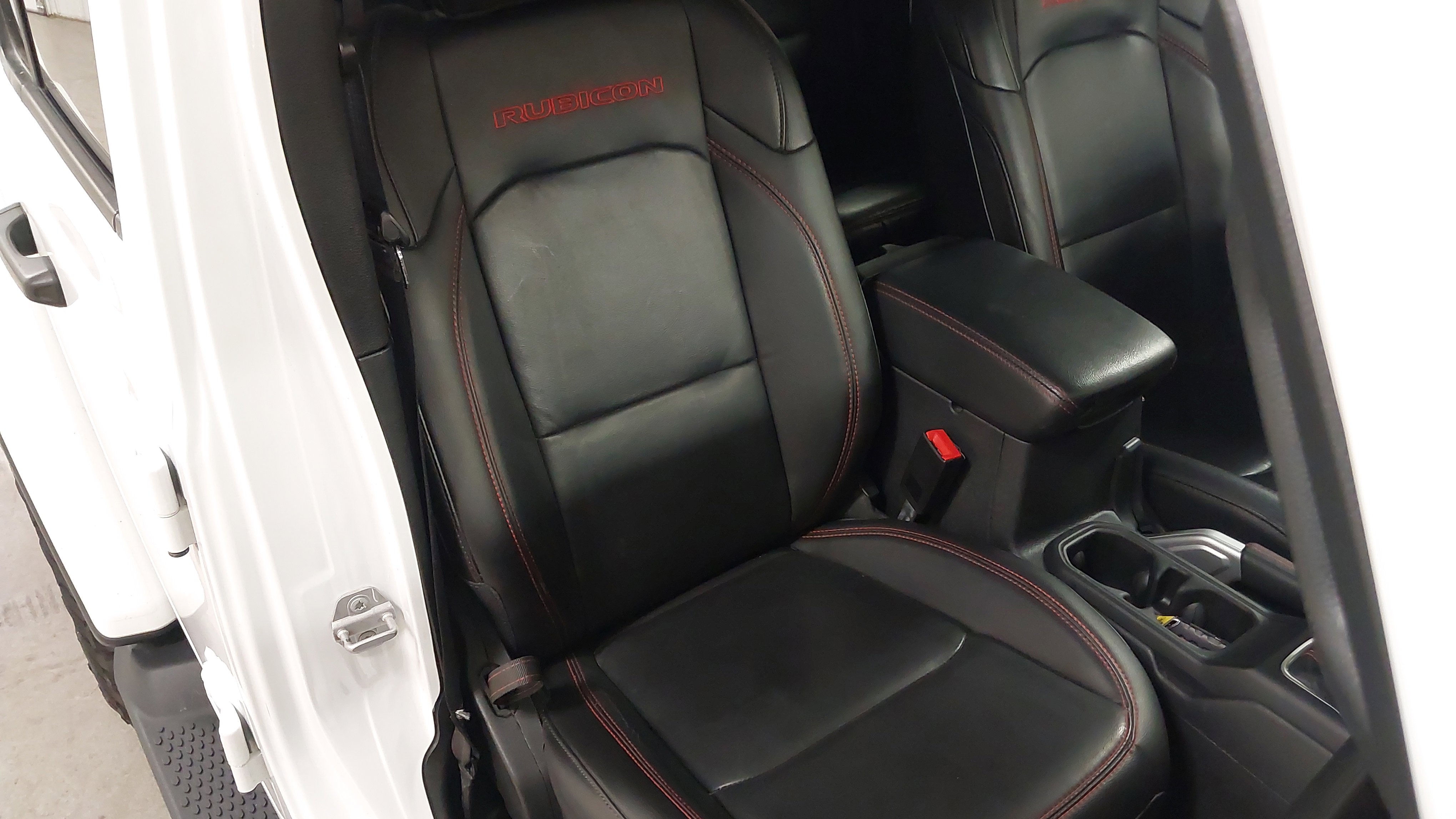 Used 2020 Jeep Wrangler Unlimited Rubicon image 28