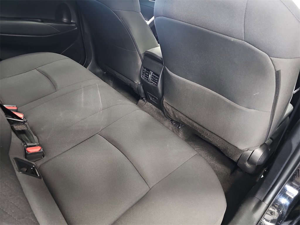 Used 2024 Toyota Corolla Cross LE image 11