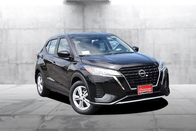 New 2025 Nissan Kicks Play S image 2
