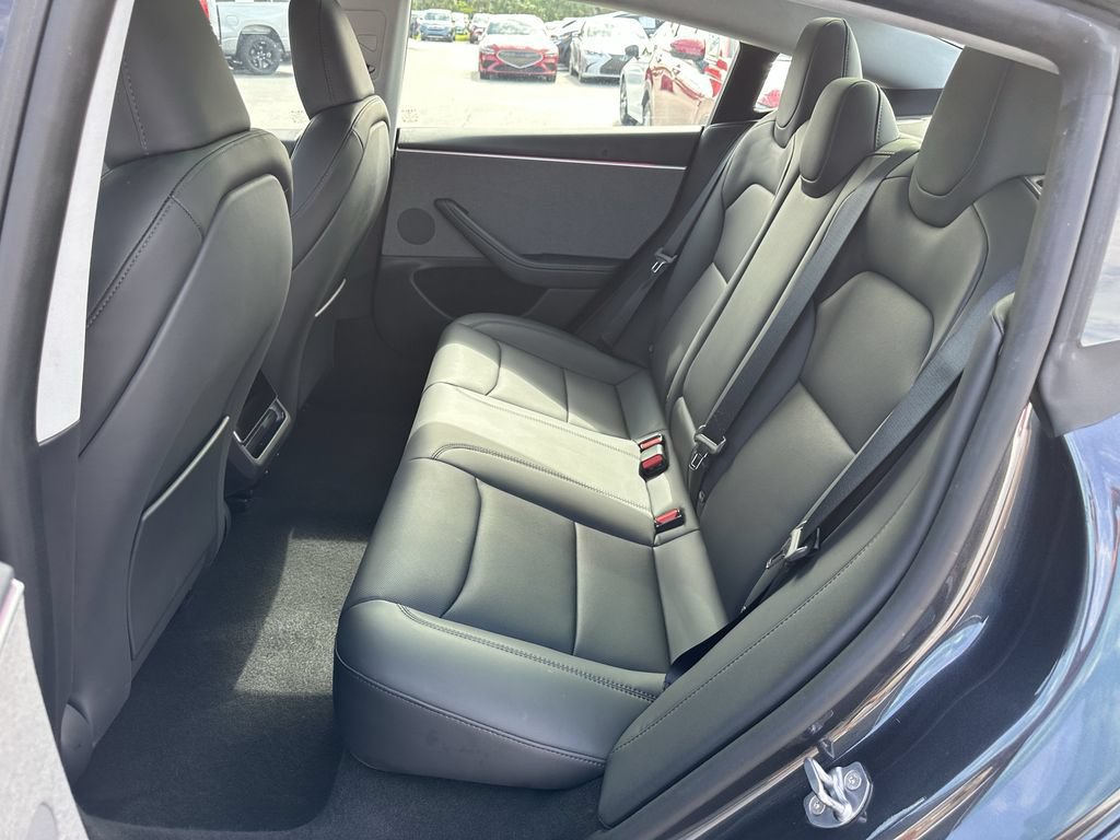 Used 2025 Tesla Model 3 Long Range RWD image 16
