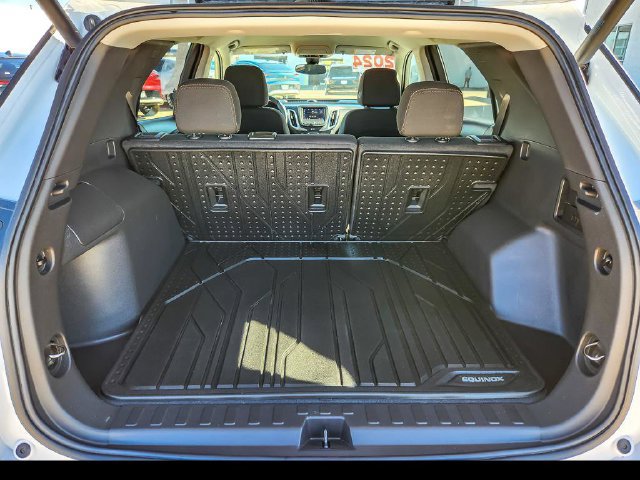 Used 2024 Chevrolet Equinox LT w/ LPO, Floor Liner Package FWD image 22